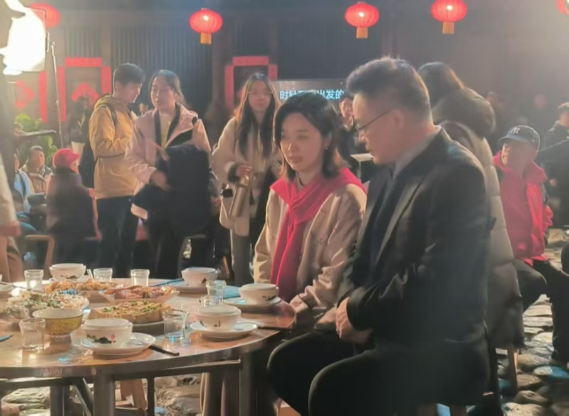 �������䴺�������������Ͼ����¥ Ⱥ�ǹ���ͼ���¥�̻𻭾�